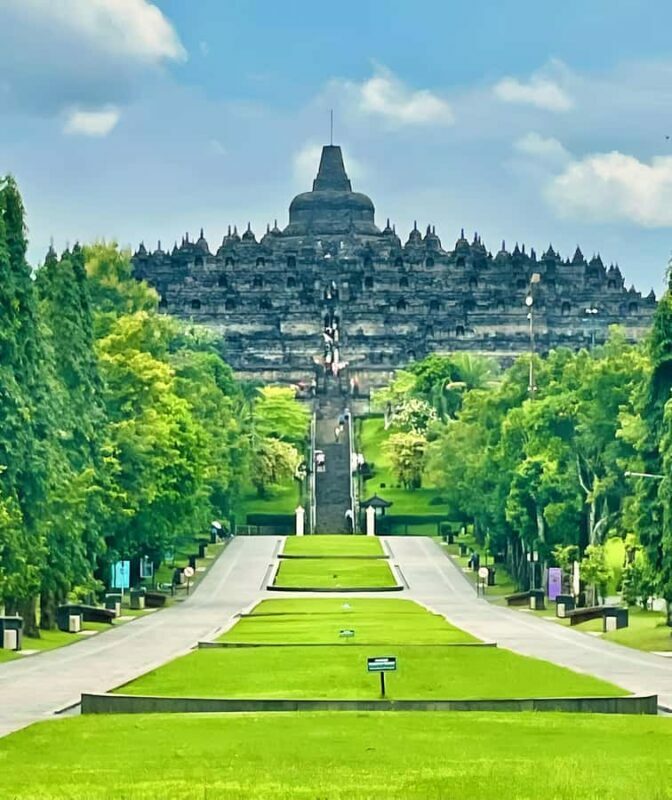 Yogyakarta; Sunrise from Borobudur Temple & Prambanan Guided - Authentic Experiences and Travel Value