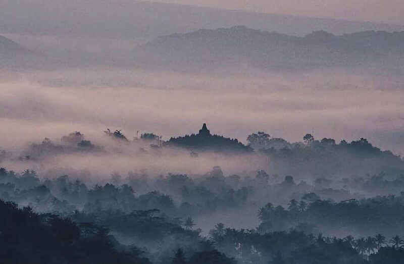 Yogyakarta: Sunrise Setumbu, Borobudur, and Prambanan Tour - Preparation and Recommendations