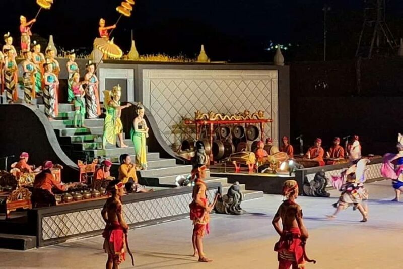 Yogyakarta: Sunset Prambanan Temple & Ramayana Ballet - Exploring Prambanan at Sunset: A Visual Feast