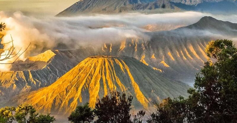 Yogyakarta to Bali: Borobudur, Prambanan, Bromo, Ijen, Tumpak Sewu - Key Points