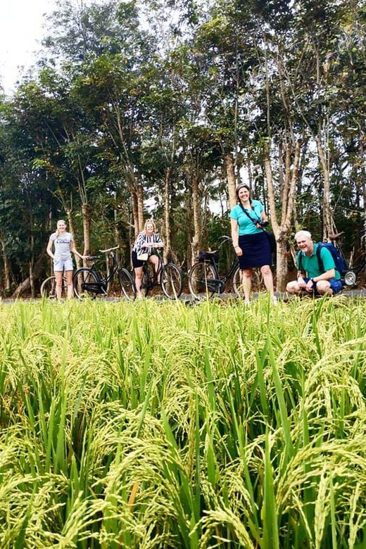 Yogyakarta: Traditional Village Bicycle Tour With Transfer - Experience Highlights