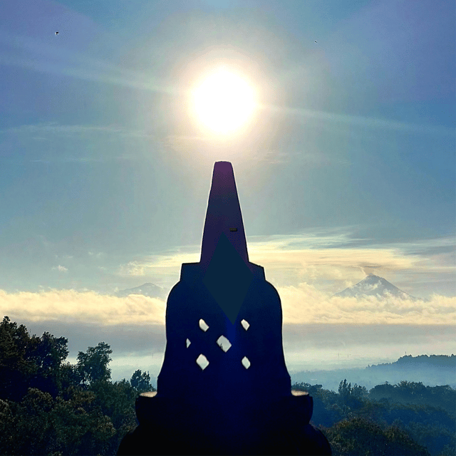Yogyakarta:Borobudur/Volcano/Prambanan/Tea Farm (FREE DRONE) - Transportation and Inclusions