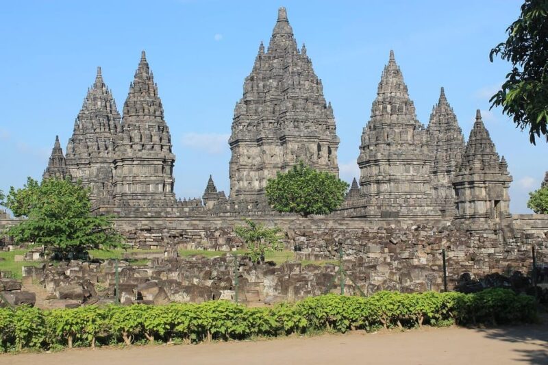 Yogyakarta:Borobudur/Volcano/Prambanan/Tea Farm (FREE DRONE) - Refund Policy