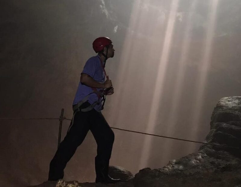 Yogyakartas Hidden Gems: Jomblang Cave & Timang Beach Tour - Key Points