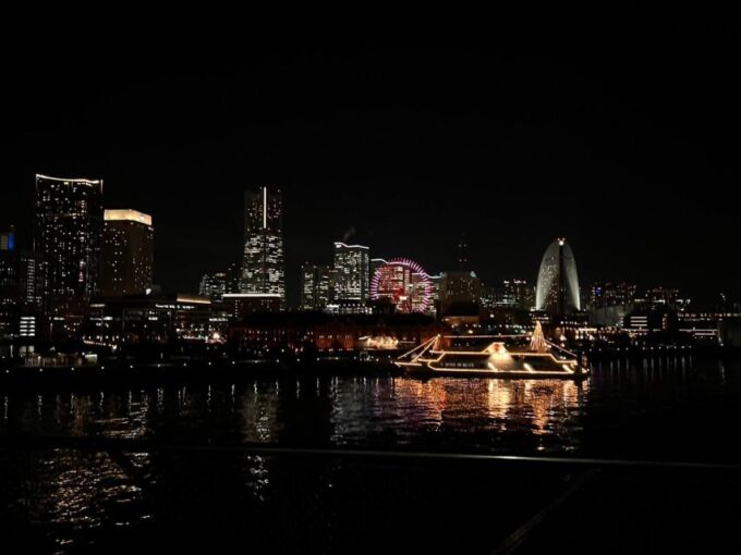 Yokohama 1.5 H Night View and Shopping Tour in Minatomirai - Frequently Asked Questions