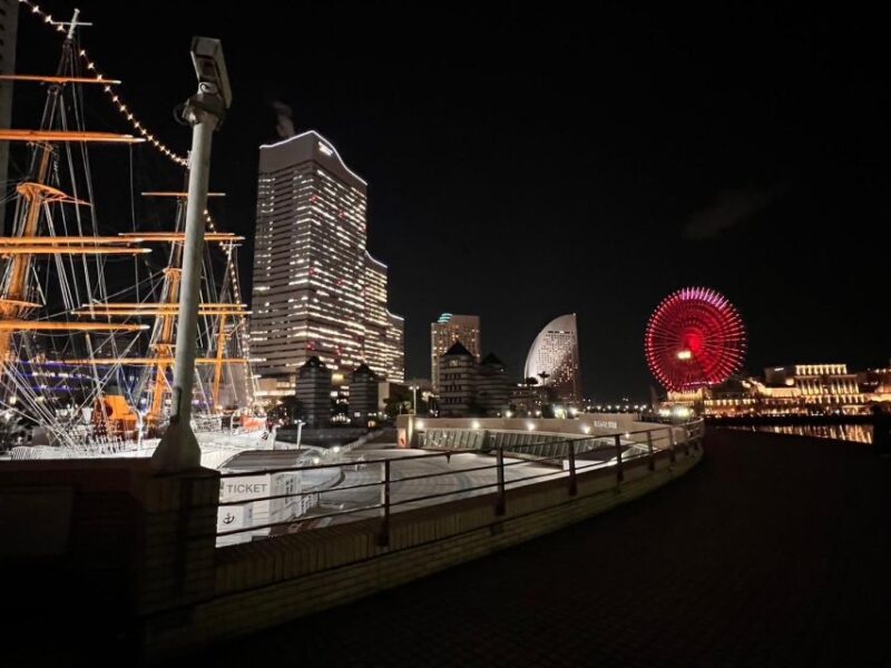 Yokohama 1.5 H Night View Walking Tour in Minatomirai - Meeting Point and Directions