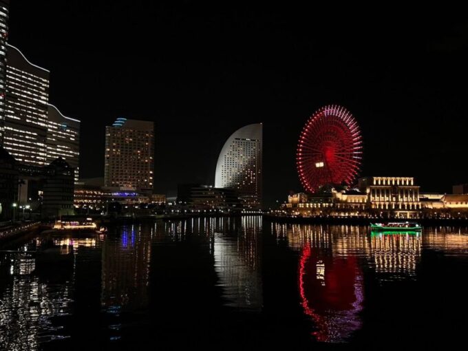 Yokohama 1.5 H Night View Walking Tour in Minatomirai - Booking and Cancellation Policy
