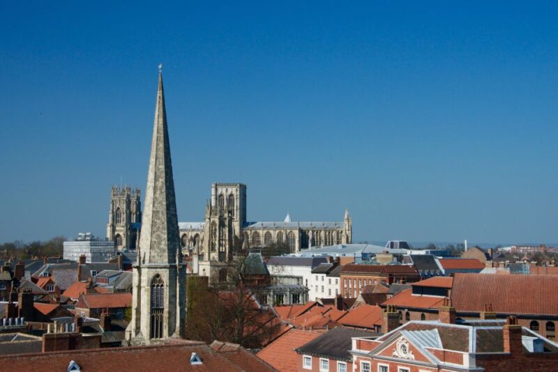 York: 1-Hour Small Group Evening Walking Tour - Exploring Ancient Passages
