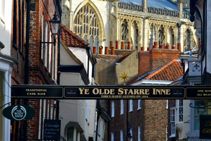 York: 1-Hour Small Group Evening Walking Tour - Inclusions and Exclusions