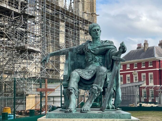 York: City Chronicles Historical Walking Tour - Recap