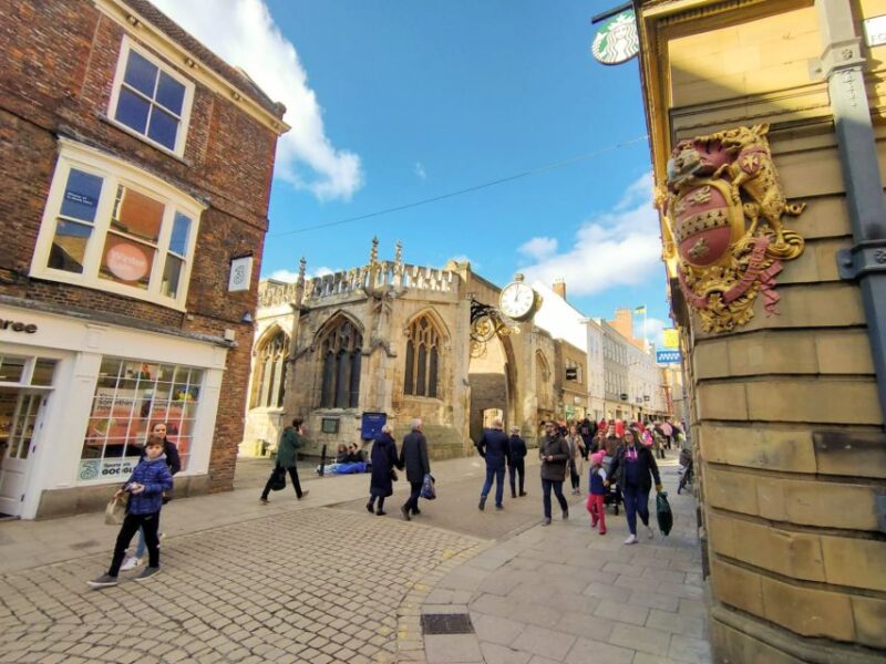 York: City Exploration Game - Exploring the Ancient Walled City
