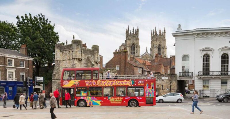 York: City Sightseeing Hop-On Hop-Off Bus Tour - Key Sights