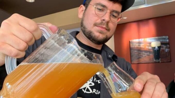 York County: Hop on the Brew Bus Craft Beer Experience - Scrubbys Craft Brewery & Tap Room