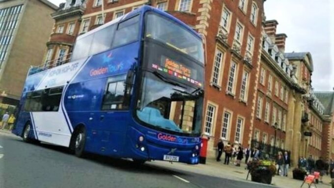 York: Hop-on Hop-off Sightseeing Bus Tour - Audio Guide Features