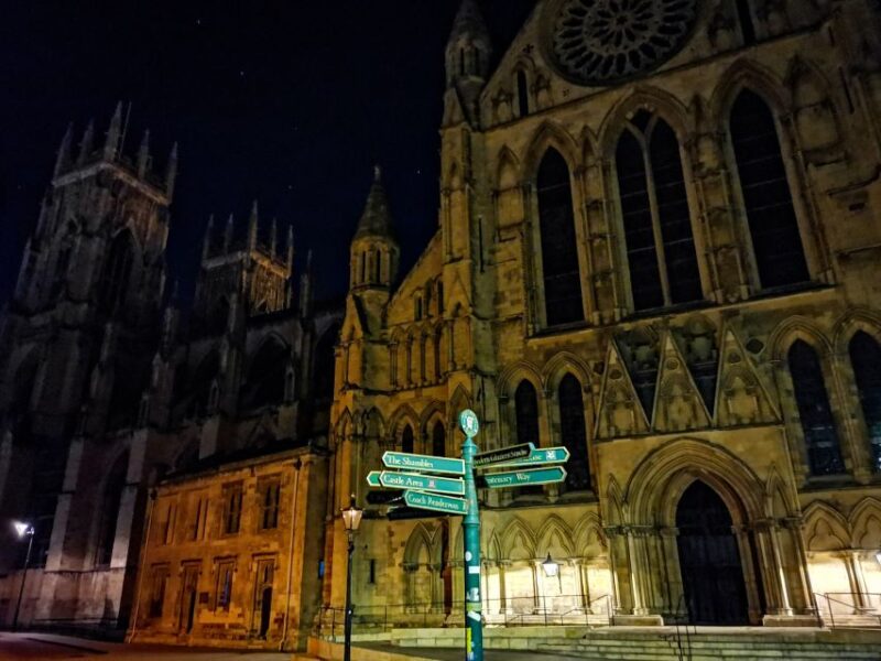York: Murder Mystery City Exploration Game - Outdoor Escape Room Experience