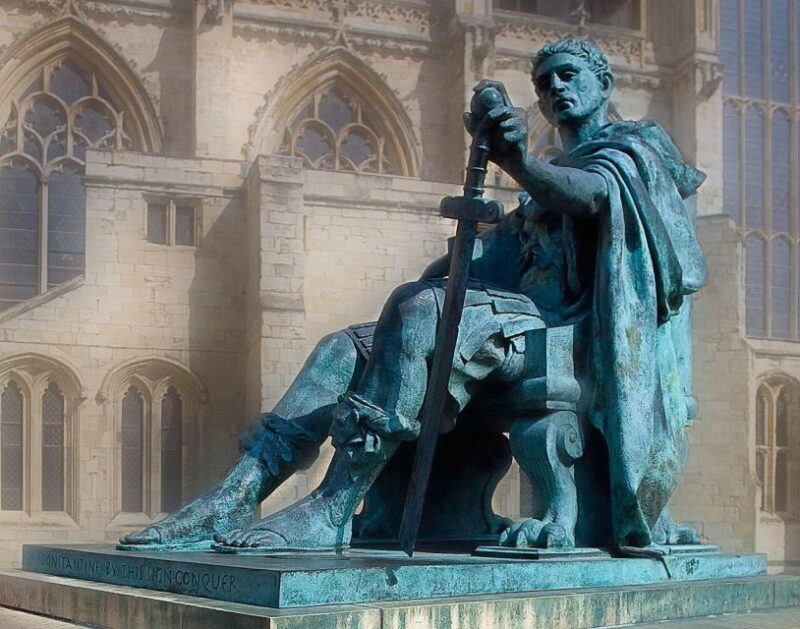 York: Self-Guided City Walk & Interactive Treasure Hunt - Key Features of the Tour