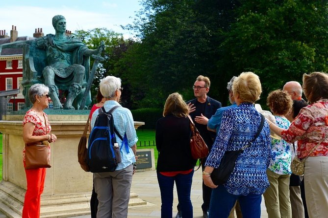 York Small-Group Evening Walking Tour With Guide - Exploring Yorks Medieval Center