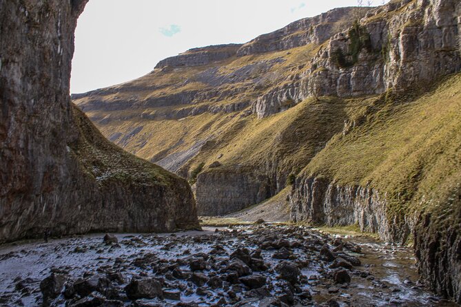 Yorkshire Dales Tour App, Hidden Gems Game and Big Britain Quiz (7 Day Pass) UK - Meeting Point and Accessibility