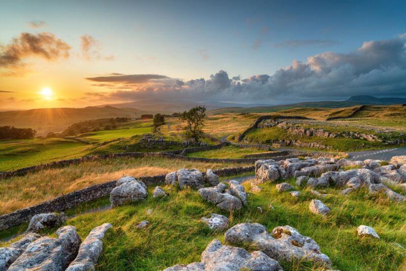 Yorkshire: Digital Self Guided Walk With Maps & Discount - Nearby Attractions