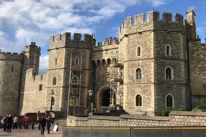 Young Victorias London: Windsor Castle & Kensington Palace - Comfortable and Convenient Travel