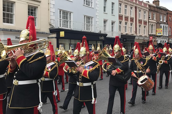 Young Victorias London: Windsor Castle & Kensington Palace - Meeting and Pickup Locations