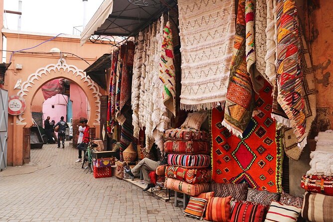 Your One Day Guide in Marrakech With Low Price - Enjoy Moroccan Cuisine