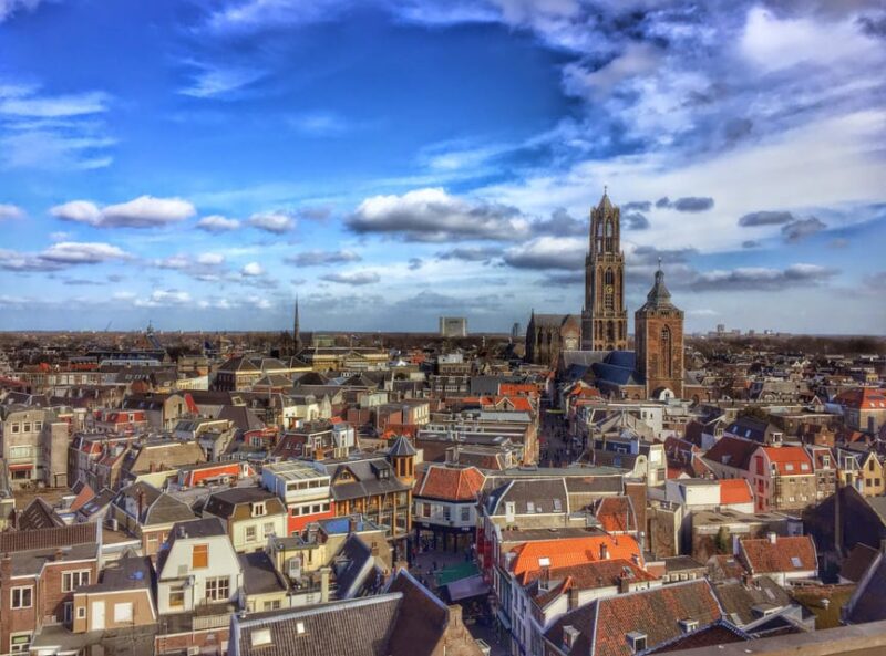 Your Own Utrecht. on a Quest for Mysteries and Treasures - Key Points