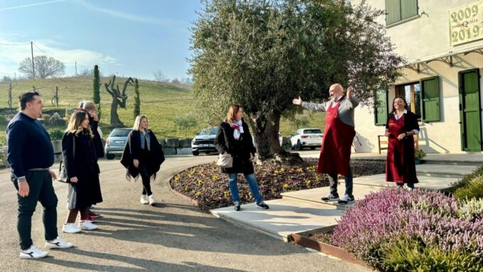 Your Perfect 2-Day Stay in Modena! - Walking Through Modenas Historic Center