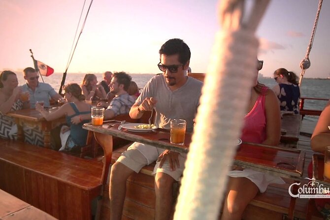 Your Romantic Dinner in Cancun, Includes National Open Bar and Live Music - Additional Considerations