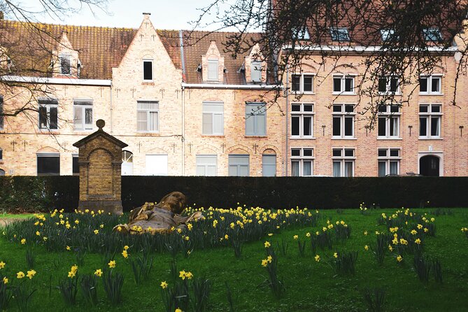 Ypres Remembrance Day Filled With War History and Memorials - Snacks and Beverages Provided