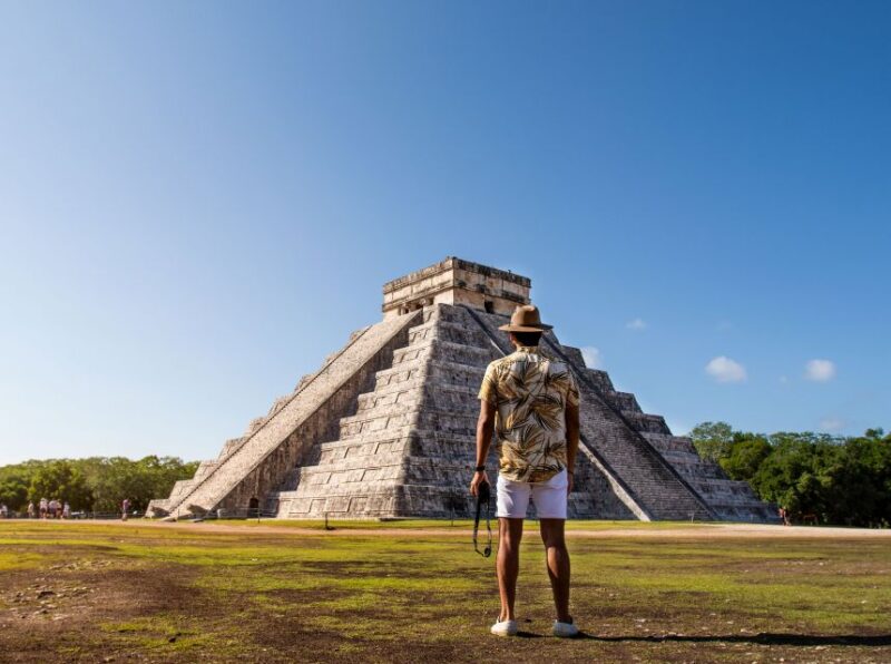 Yucatan Peninsula: Guided Tour of Xel-Há and Chichen Itzá - Xel-Há Park Experience