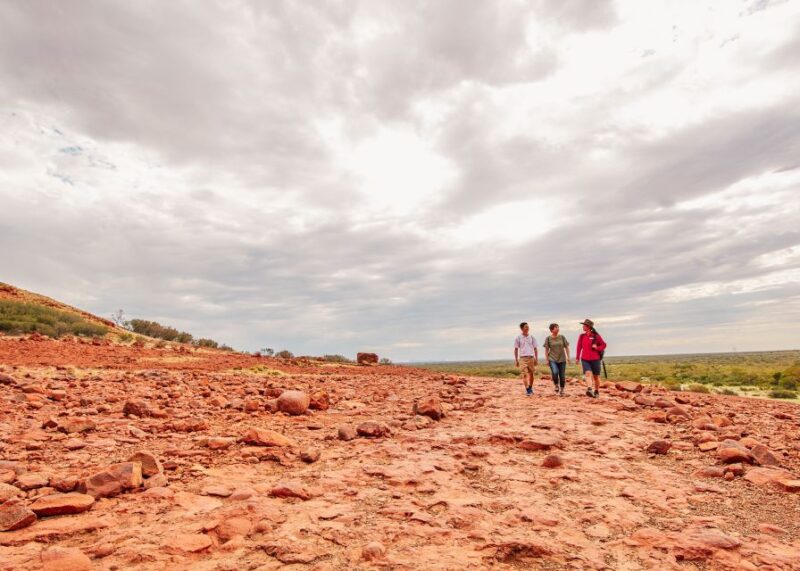 Yulara: Uluru Sunrise and Kata Tjuta Day Trip by Bus - Important Information