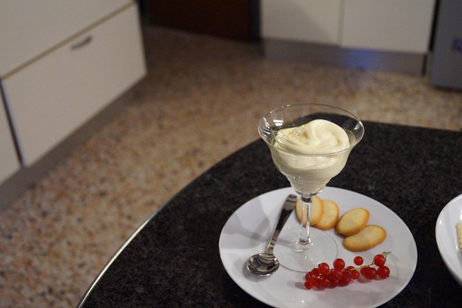 Yummy Cooking Class in Venice With Professional Chef - Expert Chef Guidance