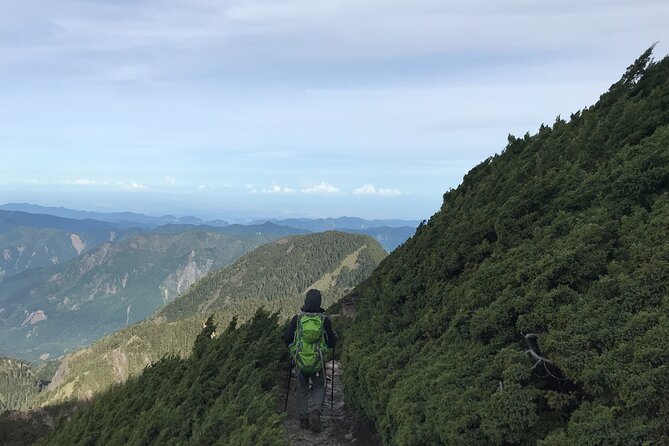Yushan Main Peak Two Days and Two Nights | Taiwans Highest Peak - Preparing for the Hike