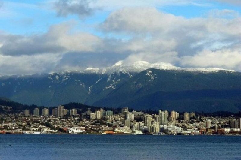 YVR Layover - Vancouver City Sightseeing Private Tour - Tour Features