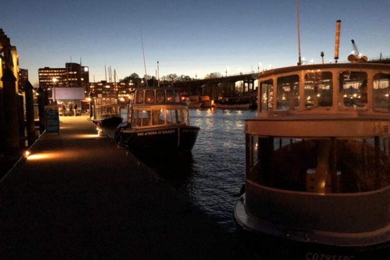 YVR Layover - Vancouver City Sightseeing Private Tour - Language and Group Information