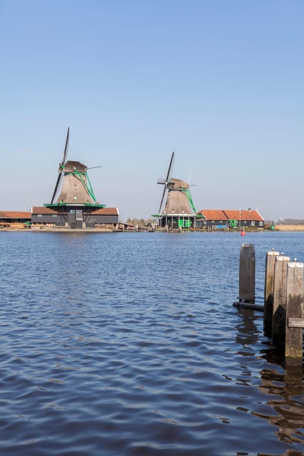 Zaandijk: Chocolate Walkabout Tour & Chocolate Tasting - Age and Mobility Restrictions