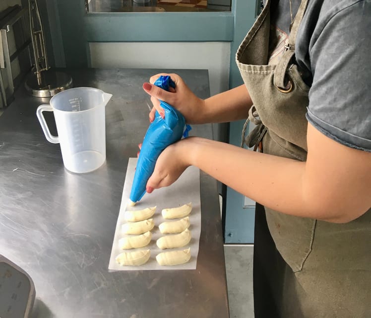 Zaandijk : Dutch Chocolate Making Workshop - Key Points