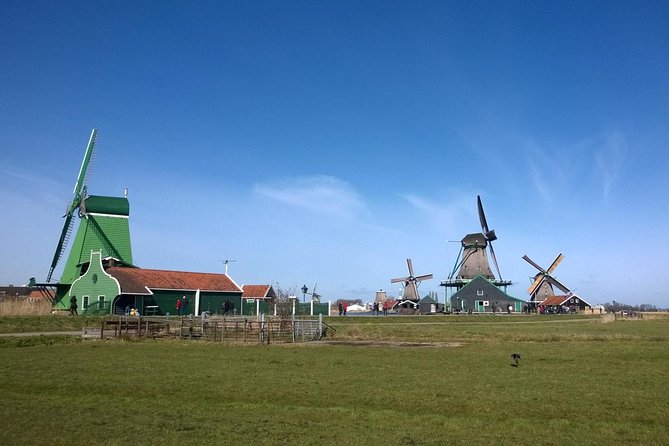 Zaanse Schans and Volendam Private Tour From Amsterdam - Picturesque Fishing Village of Volendam