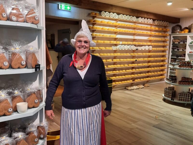 Zaanse Schans, Cheese Farm, Volendam and Marken - Key Points