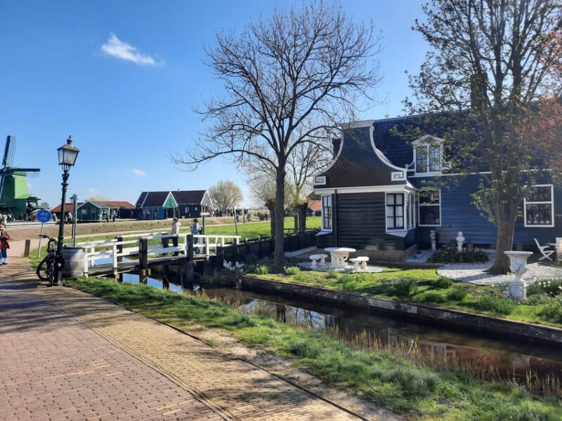 Zaanse Schans, Cheese Farm, Volendam and Marken - Highlights