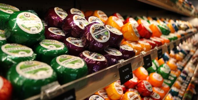 Zaanse Schans: Highlights of Holland Private Guided Tour - Tour Inclusions and Exclusions
