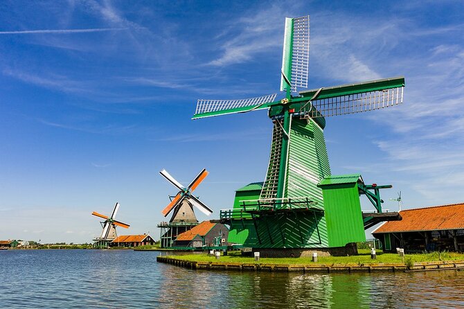 Zaanse Schans Private Tour Windmills 1/2 Day in Jaguar S Type - Windmill Entrance