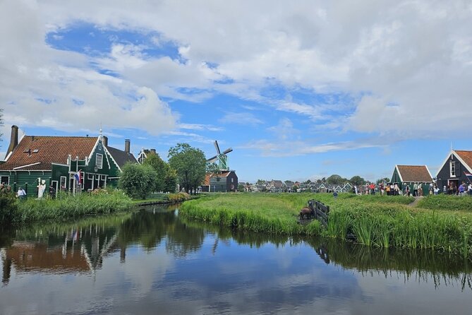 Zaanse Schans & Volendam Small-Group Tour From Amsterdam (7 Pax) - Transportation and Accessibility