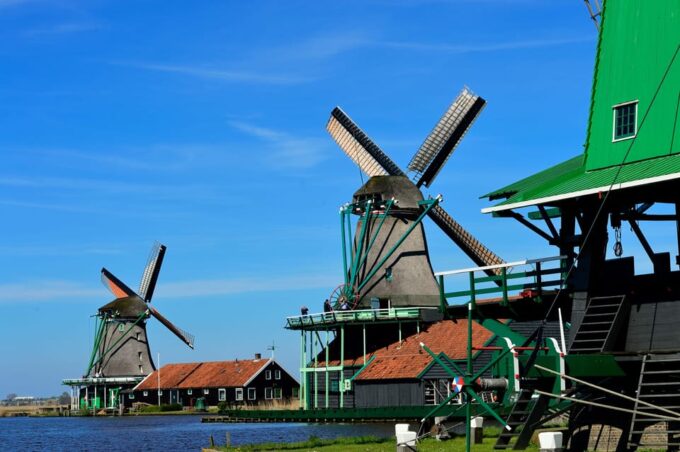Zaanse Schans: Windmill & Museum Entry Ticket W/ Audio Guide - Explore Historic Zaanse Schans