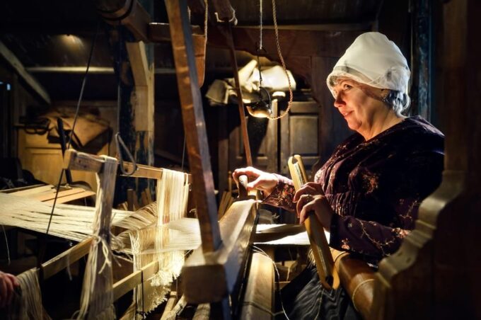 Zaanse Schans: Windmill & Museum Entry Ticket W/ Audio Guide - Audio Guide Tour