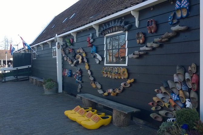 Zaanse Schans Windmills, Clogs and Dutch Cheese Small-Group Tour From Amsterdam - Touring the Cheese Farm