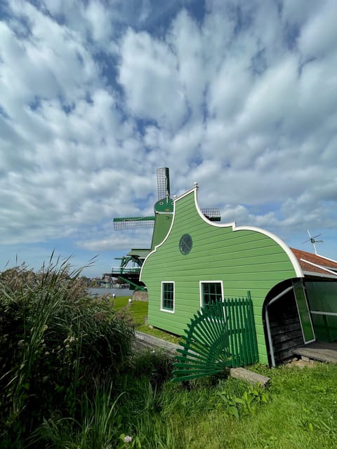 Zaanse Schans: Windmills, Clogs & Cheese by Electric Scooter - Meeting the Requirements