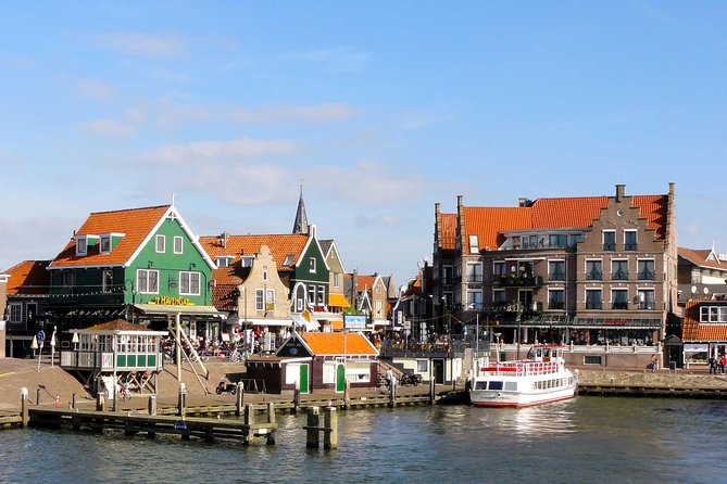 Zaanse Schans Windmills-Volendam-Giethoorn Private Tour in Jaguar - Exploring the Countryside
