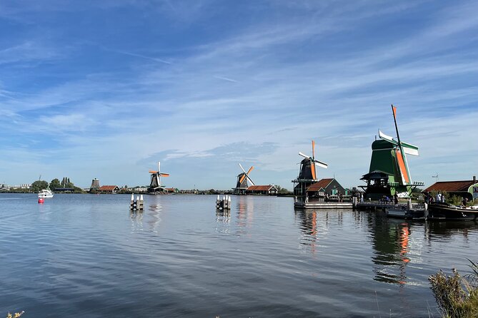 Zaanse Schans & Zaandijk: Historical Self-Guided Walking Tour - Exploring the Windmills
